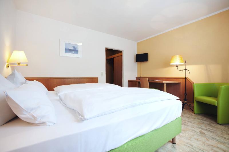 Hotel Bergschloesschen Simmern Exterior photo
